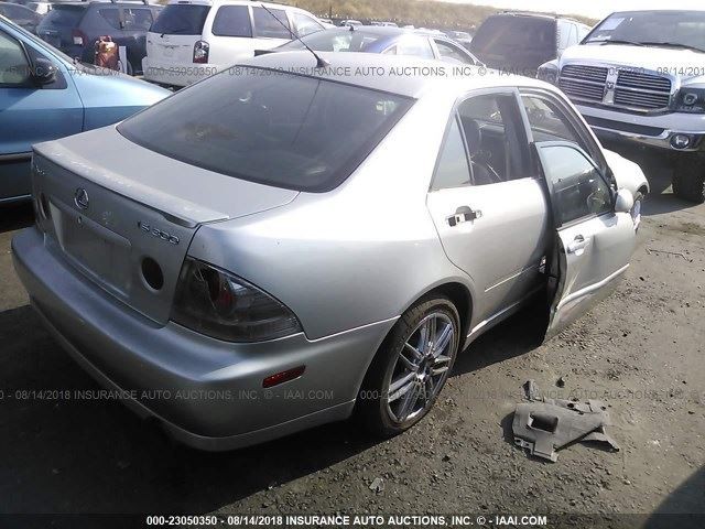 02-05 LEXUS IS300 NAVIGATION DVD PLAYER