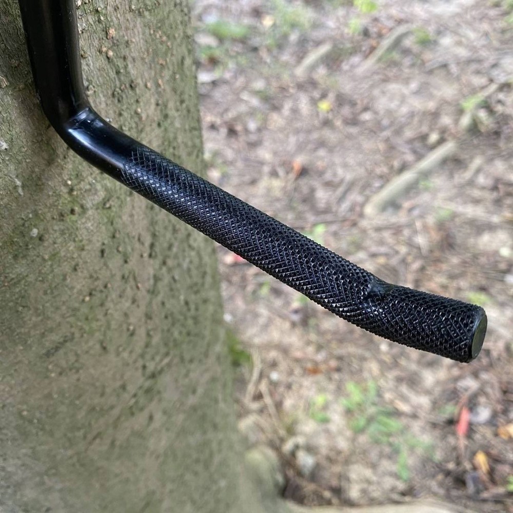 1 Screw In Tree Climbing Steps For Tree Stand Hunting