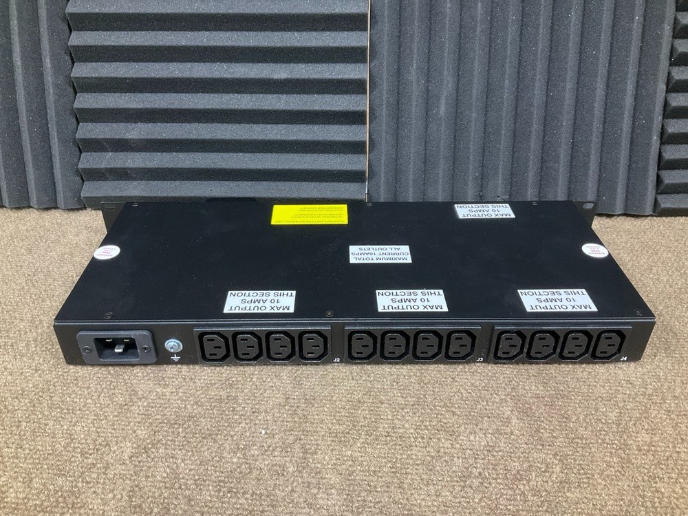 Eaton ePDU Basic Power Distribution Unit PW103BA1U405 ✨❤️✨