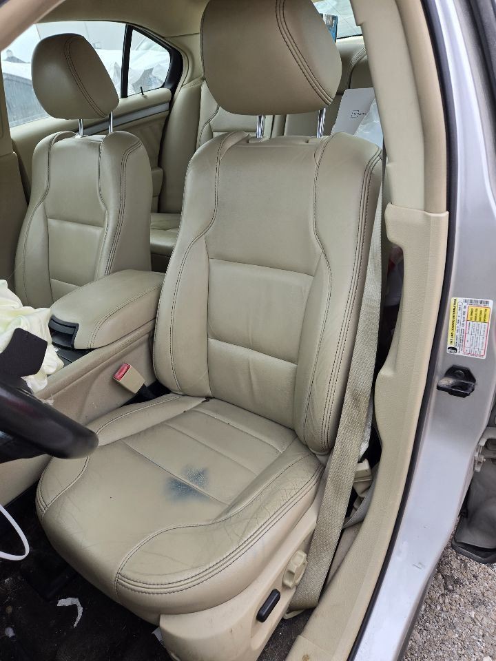 2013-2016 Ford Taurus Center Dash 8" Display Screen