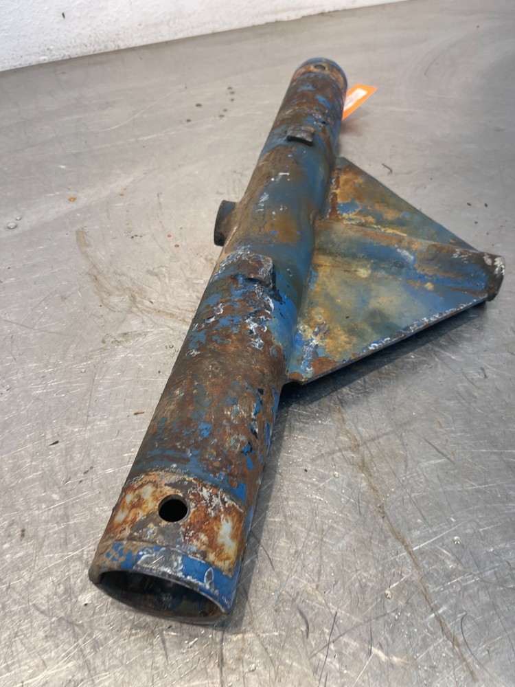 Long 260 Tractor Center Front Axle Bracket