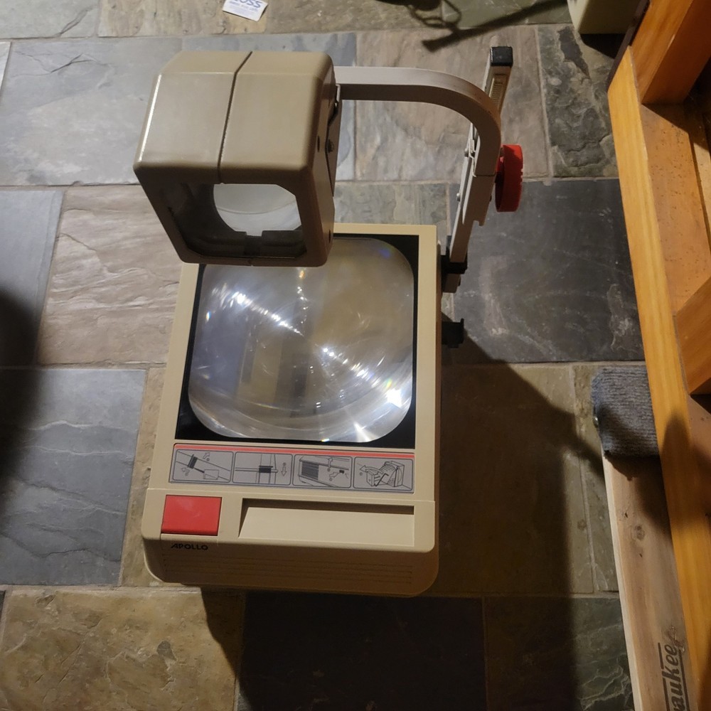Vintage Apollo Eclipse AI 2000 Overhead Projector