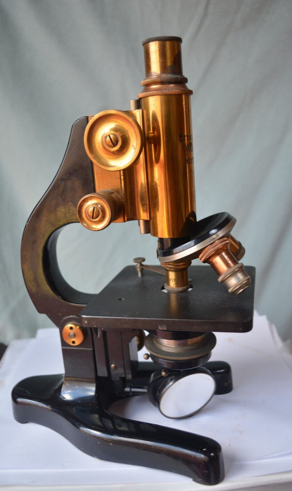 Ernest Leitz Wetzlar Microscope--1929