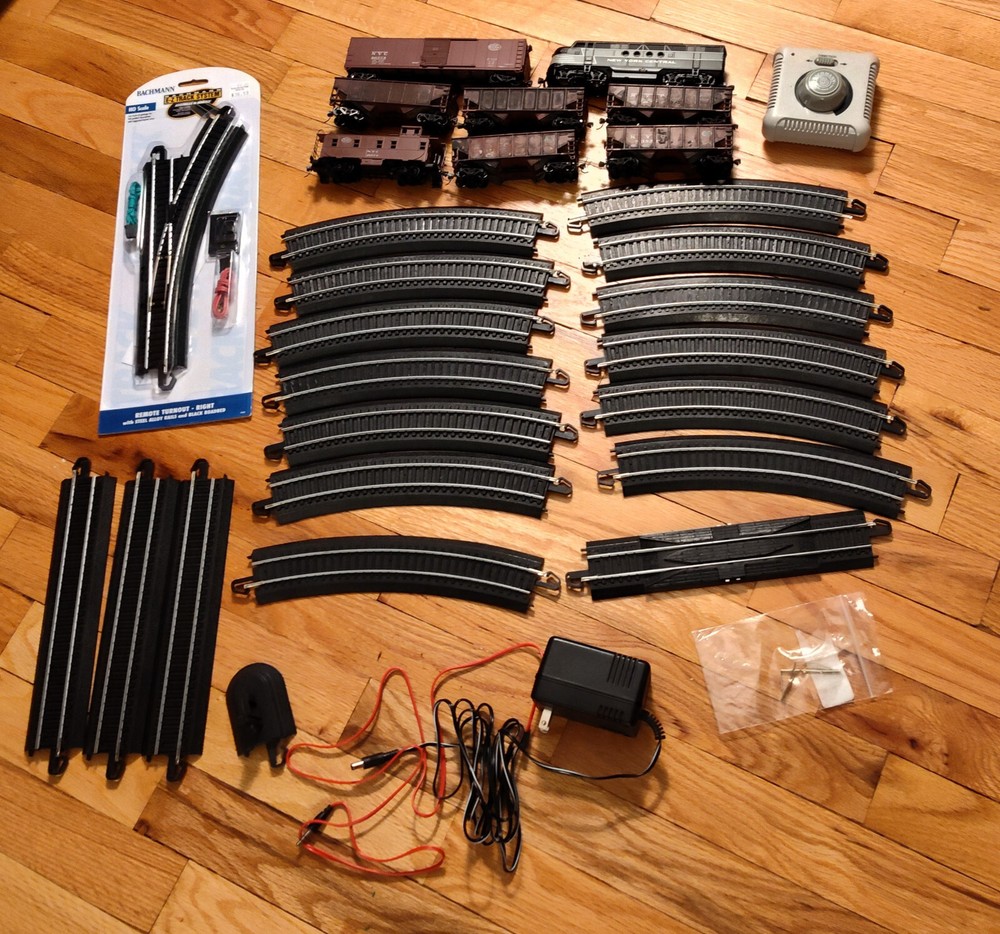 Custom HO Scale New York Central freight train set