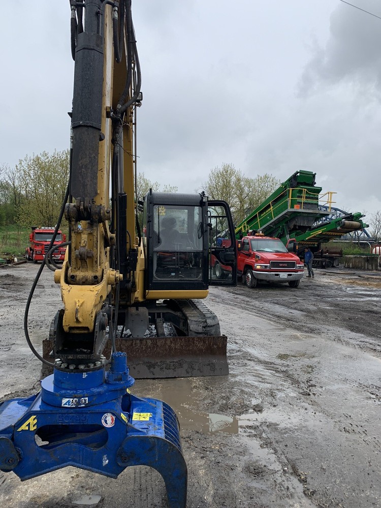 cat 308 eexcavator Demolation/sorting Grapple