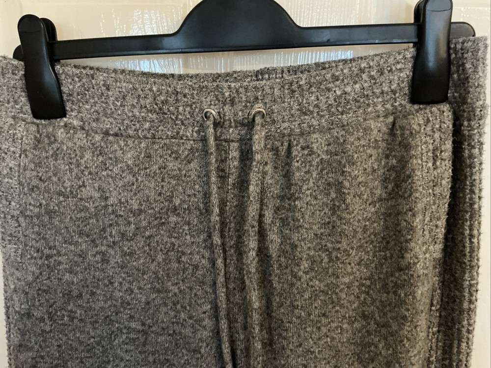 Nutmeg 2 Piece Grey Marl Jogger Set. Size 12 VG Condition. PLEASE READ DISCRIP