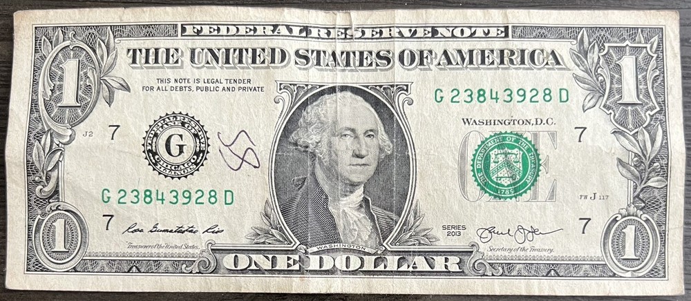 Ink Error 2013 $1 G 23843928 D Circulated