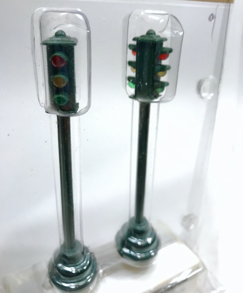 Lemax Xmas Traffic Light 24781 set/2 Released 2002 Retired 2015