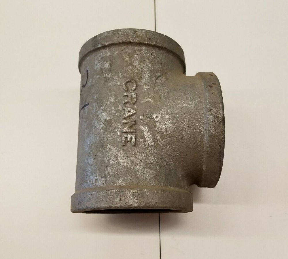 3-1/2" Threaded Standard Galvanized Tee