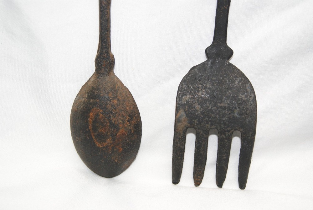 Cast Iron Kitchen Camp Fork & Spoon Set 11" Wall Decor