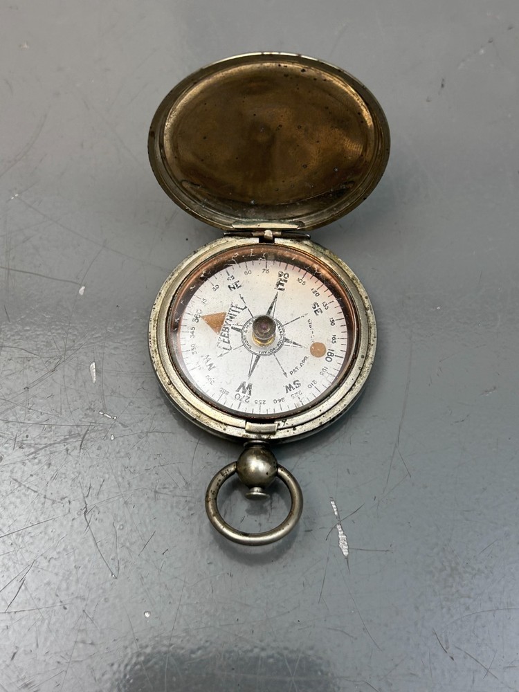 Antique WWI Era Ceebynite Compass Short & Mason