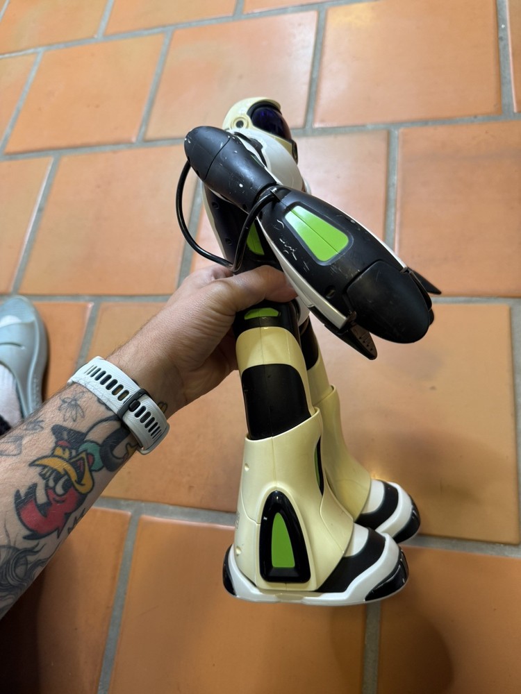 Wowwee Joebot Robot Toy 2008 untested
