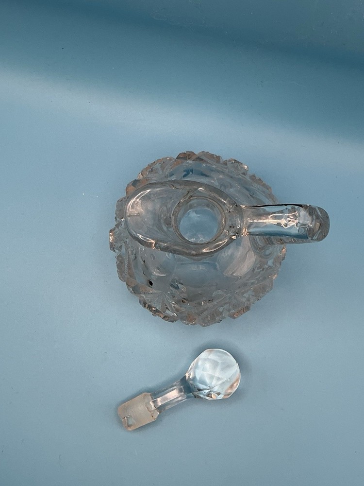 Cruet Vinegar/Oil Decanter EAPG Bottle Circle Inside Diamond Pattern Clear