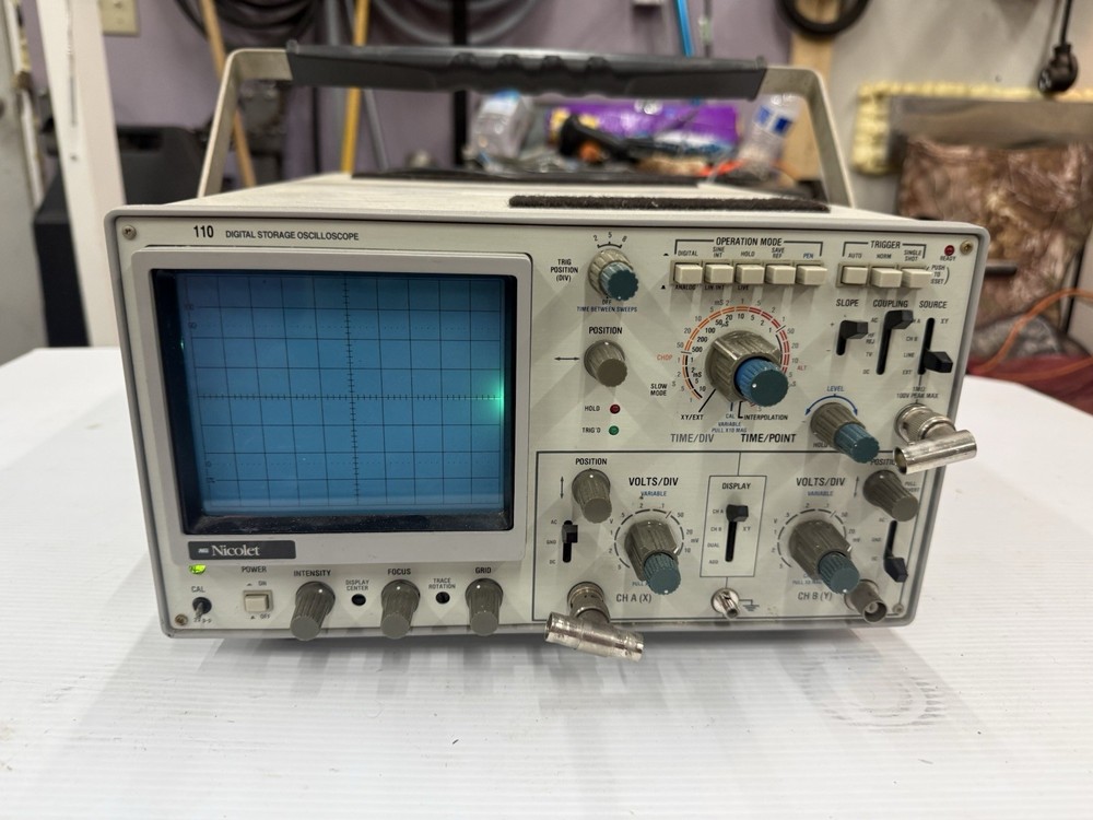 Nicolet 110 Digital Storage Oscilliscope