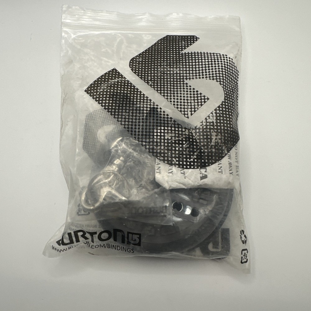 New Burton Snowboard Binding 3D Baseplate Padded Discs Pair & Pad Leash