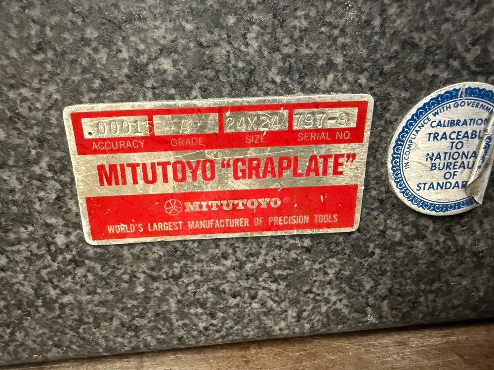 MITUTOYO GRANITE SURFACE PLATE 24 x 24 x 4