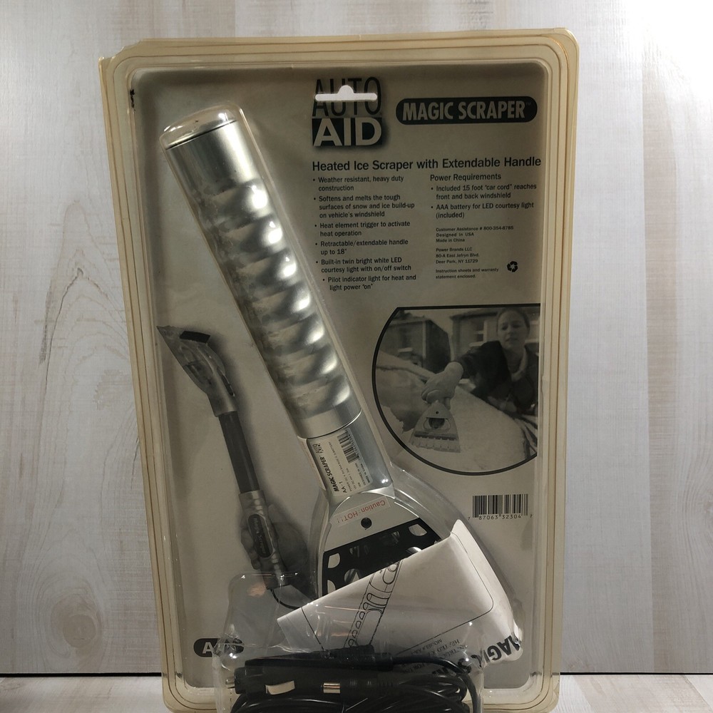 Auto Aid - Heated Ice Scraper "Magic Scraper" Retractable Extendable Handle 18"