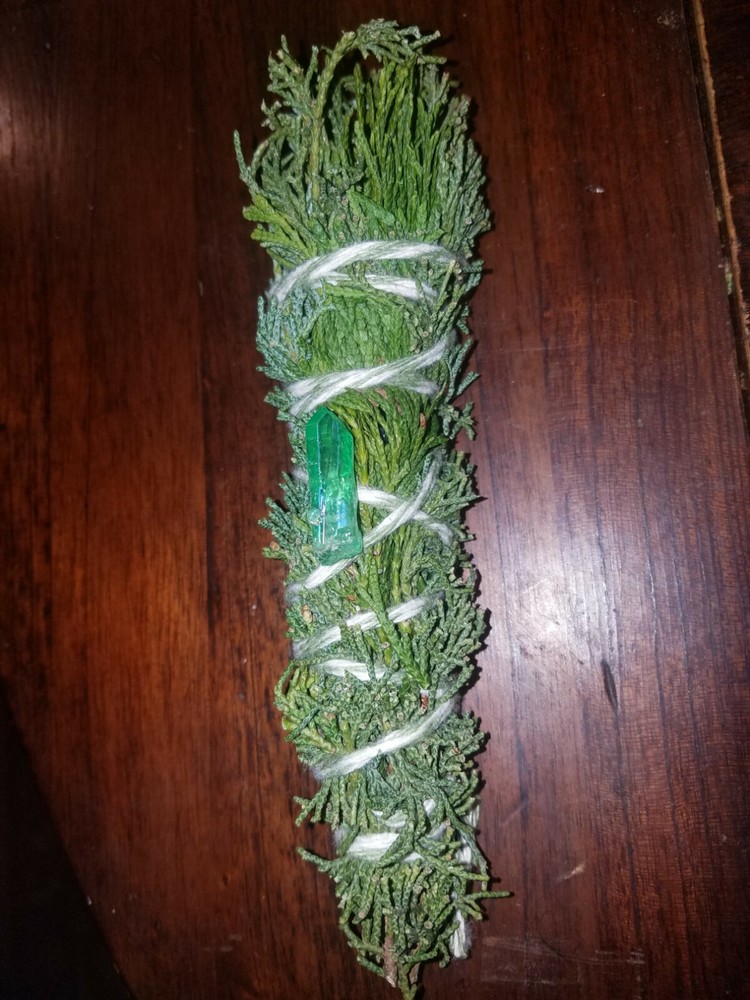 Juniper Smudge Saining Bundle handmade & Blessed, 6+" Quartz Crystal REIKI Magic