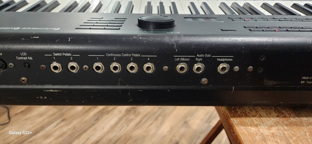 Kurzweil PC88MX Keyboard Piano With Hard Case