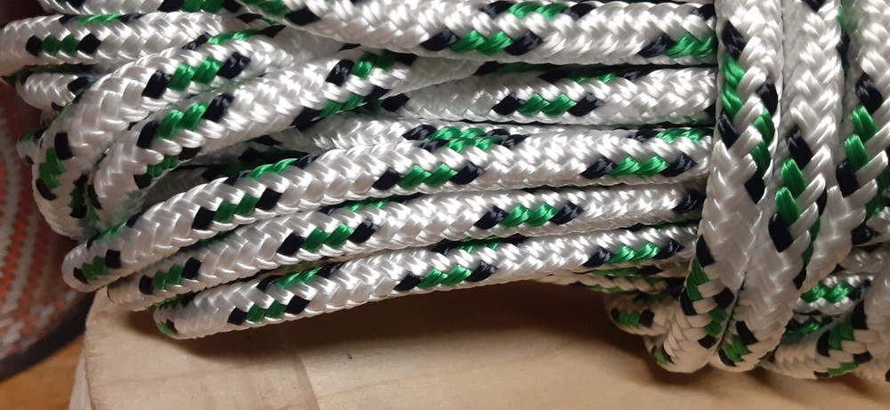 1/4 " x 100 ft. Double Braid-Yacht Braid Polyester rope. Made in USA.