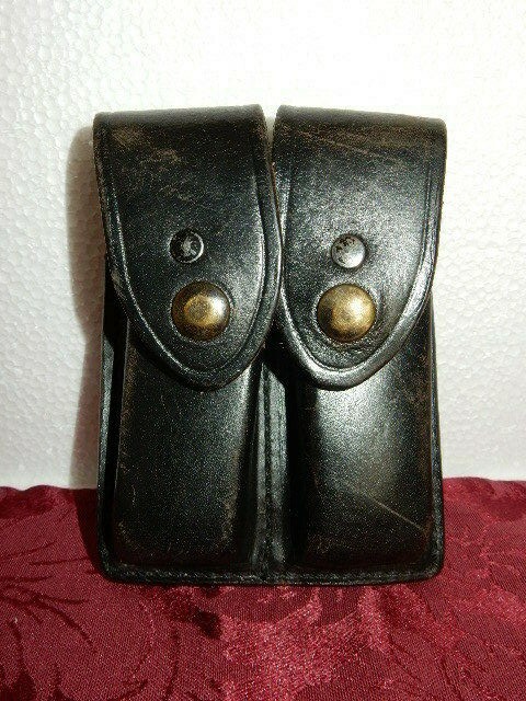 De Santis U41 G6 Leather Double Magazine Holder