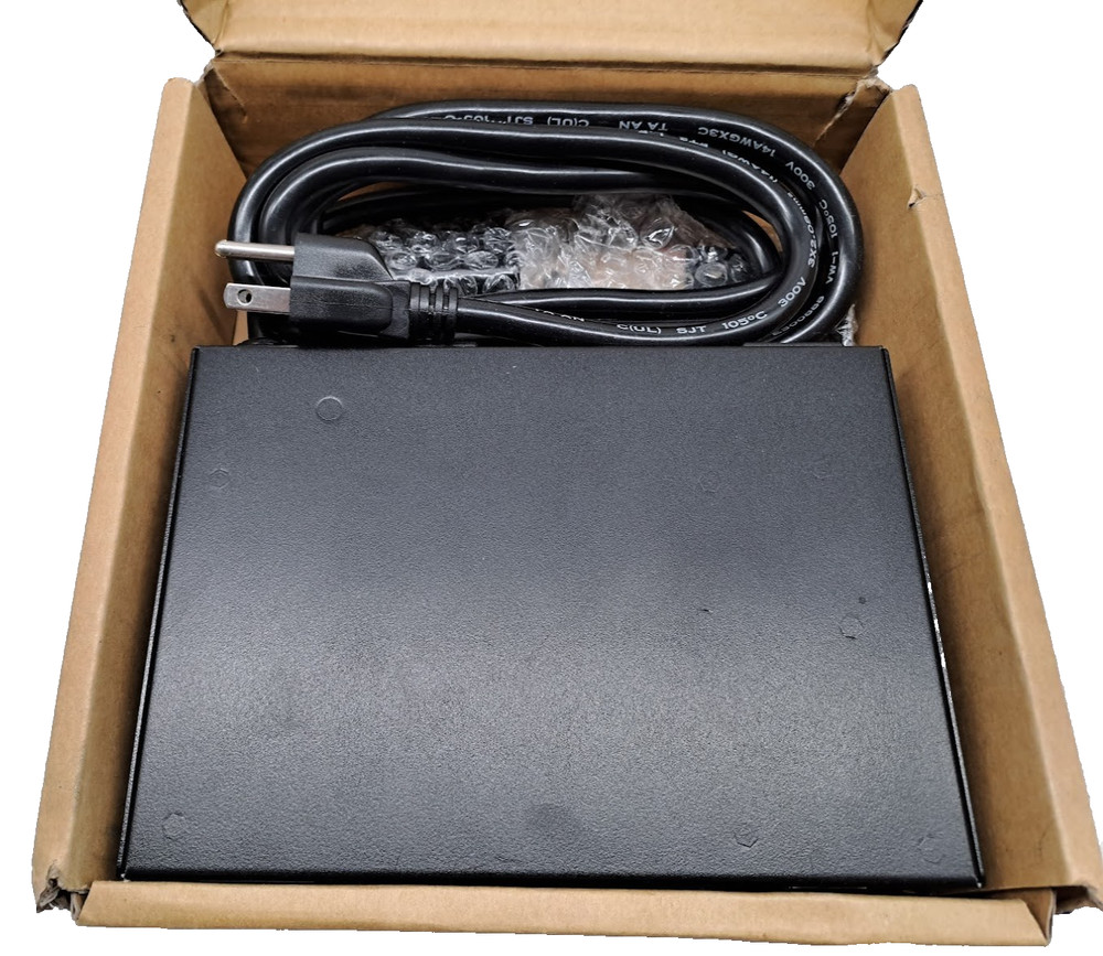 TRIPP.LITE PDU15NET 2 OUTLETS POWER DISTRIBUTER