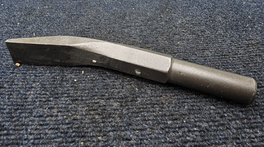 (QTY 2)   8"  Heavy Duty Offset Chisel For Scaling Bars