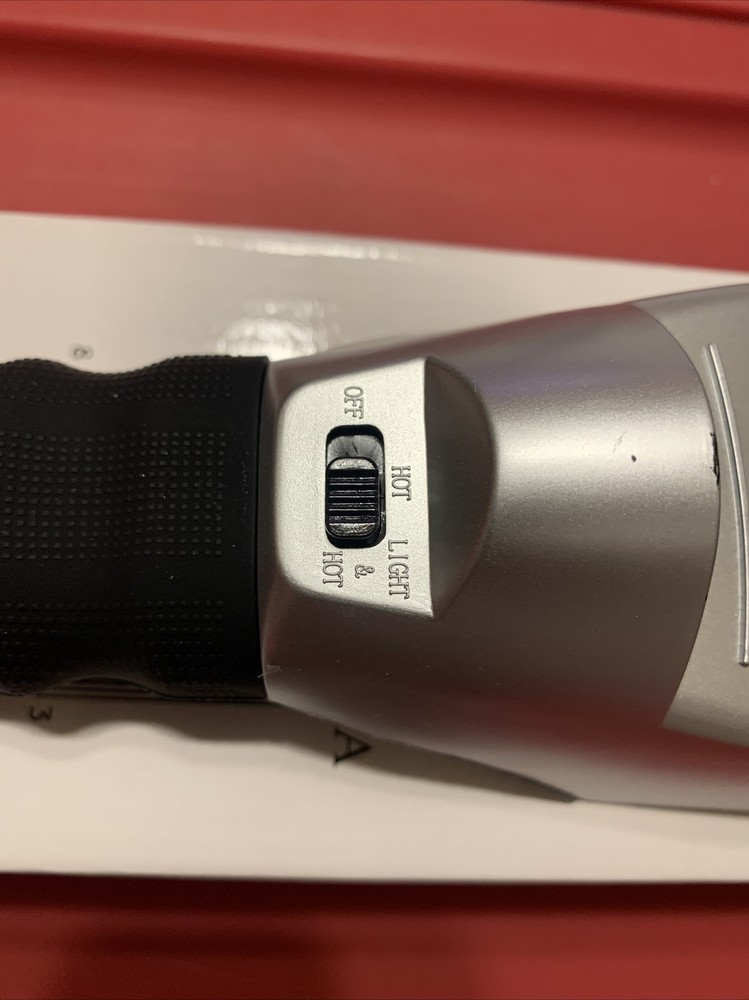 Fortune 8 12V Heated Ice Scraper Lighted NEW