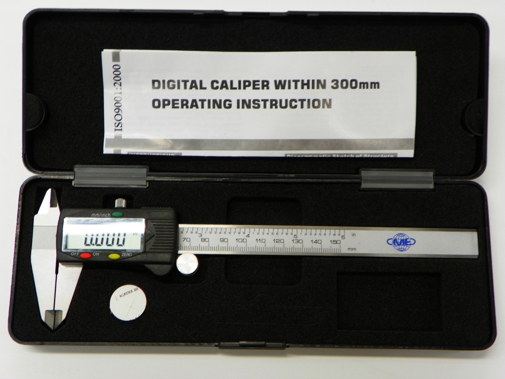 6" (150mm) DIGITAL CALIPERS & DEPTH GAGE A025