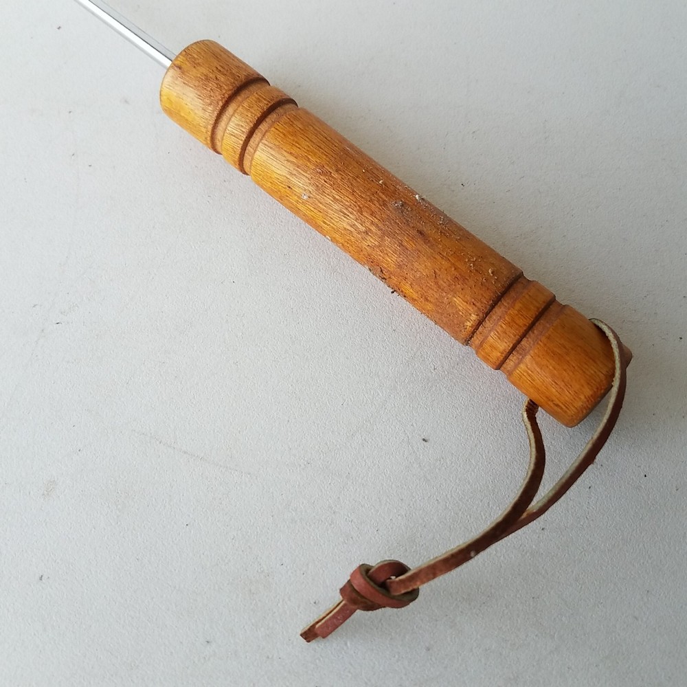 BBQ Meat Fork Wood Handle 17-Inch Long