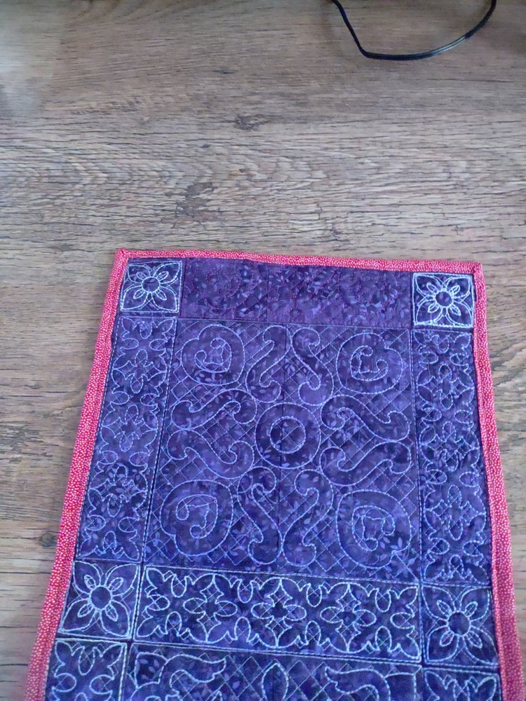 Handmade Machine Quilted Table Runner Reversible Celtic Cross Purples 12x32"