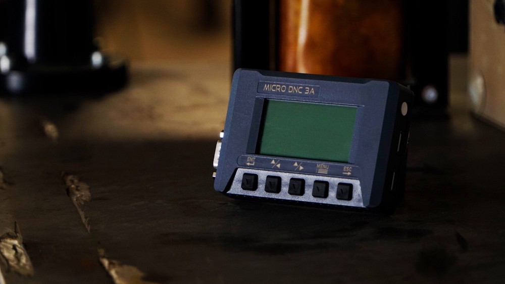 MICRO DNC 3A. RS 232 To USB Reader Drip Feeder.