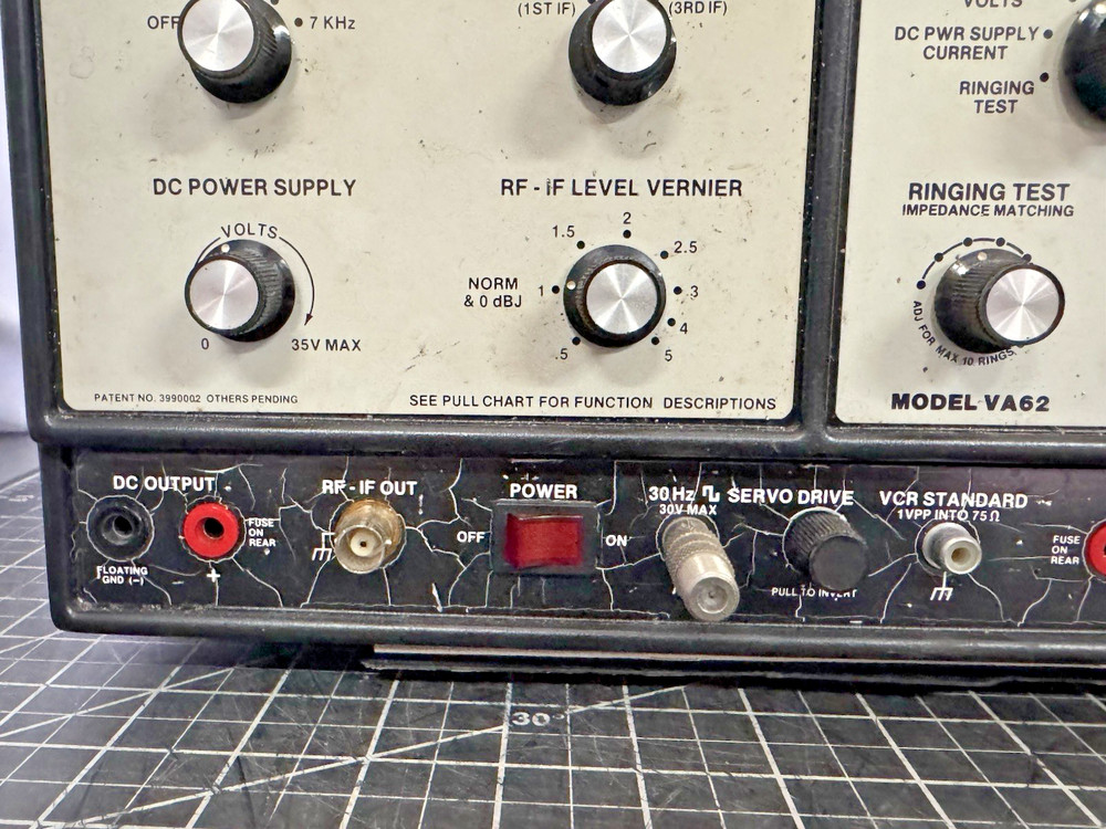 Vintage Sencore VA62 Universal Video Analyzer – USA – Untested