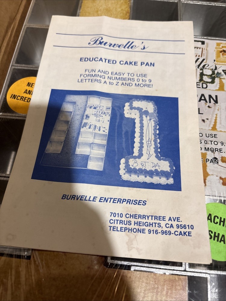 Burnwelle’s Educated Cake Pan All In One Cake Pan