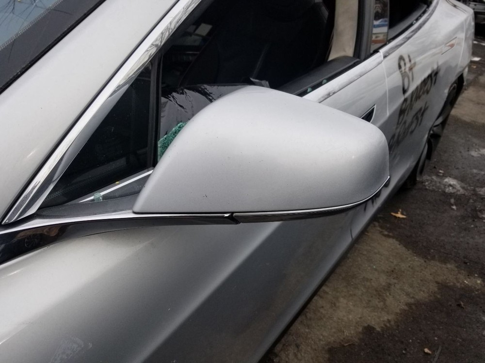 TESLA S 2012 Quarter Glass 5039989