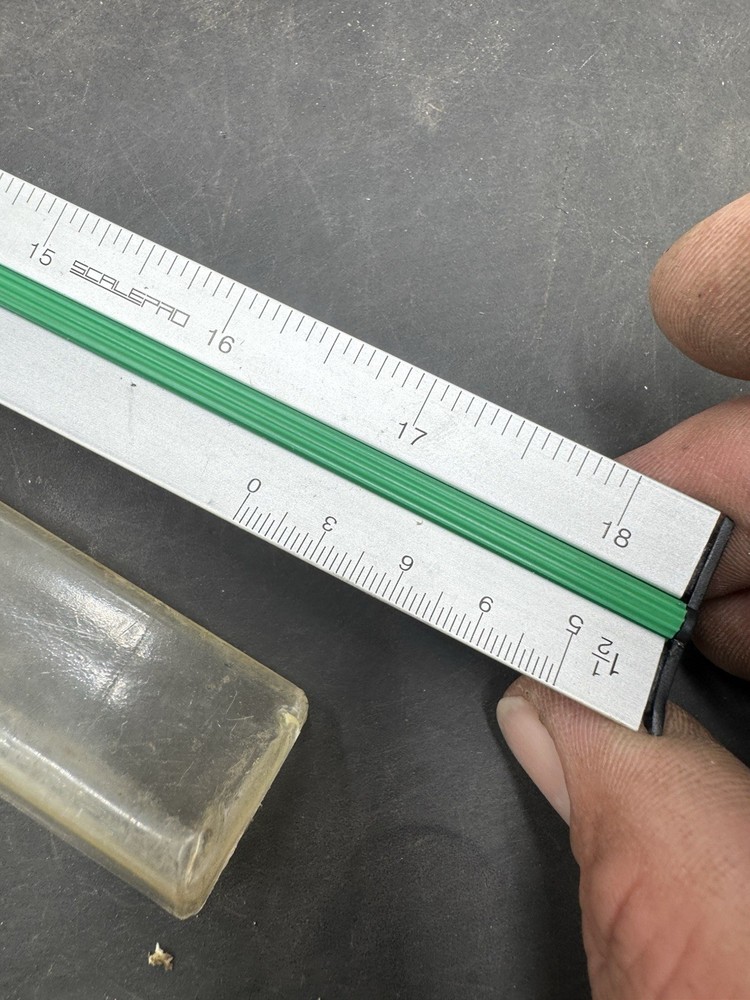 Triangular Scale Scalepro Architect In Case