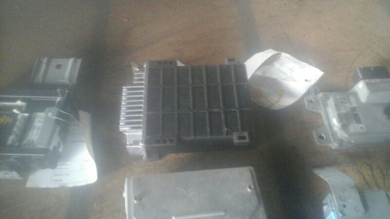 86 87 88 MERCEDES 420SEL ENGINE ECM ELECTRONIC CONTROL MODULE ECM 126 TYPE