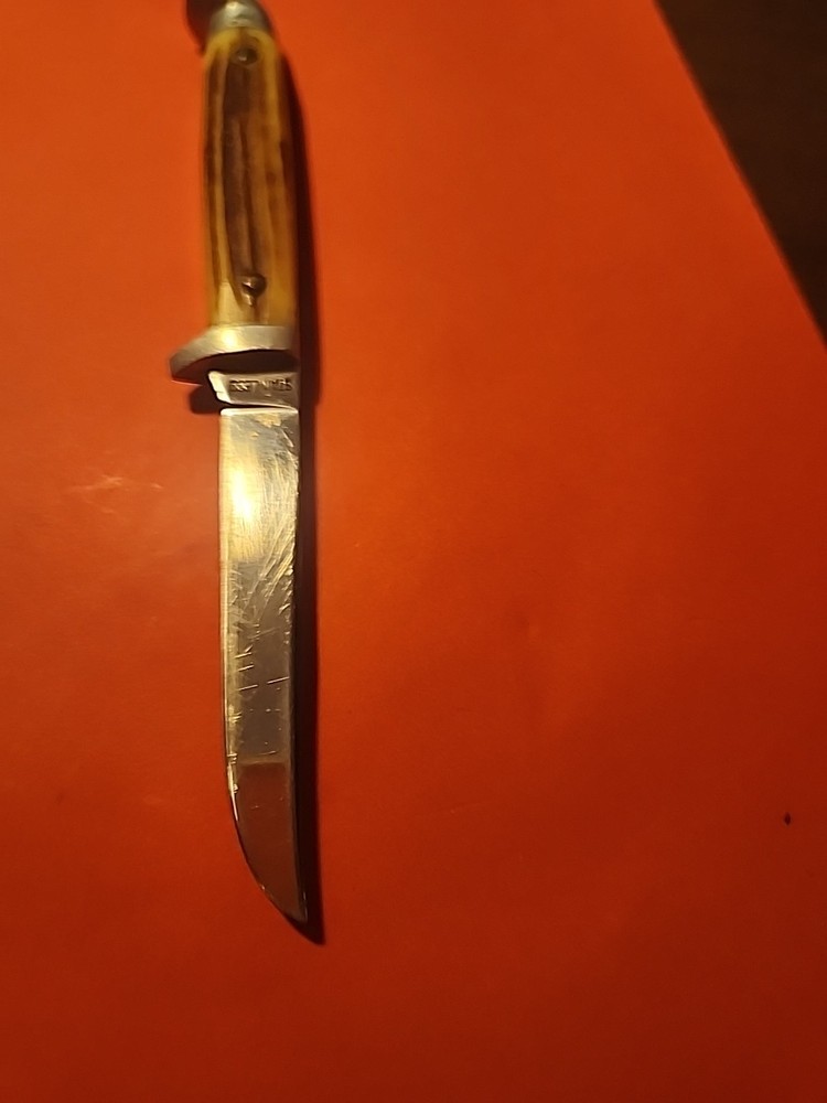 Vintage Queen fixed 3in Blade Bone handle/sheath