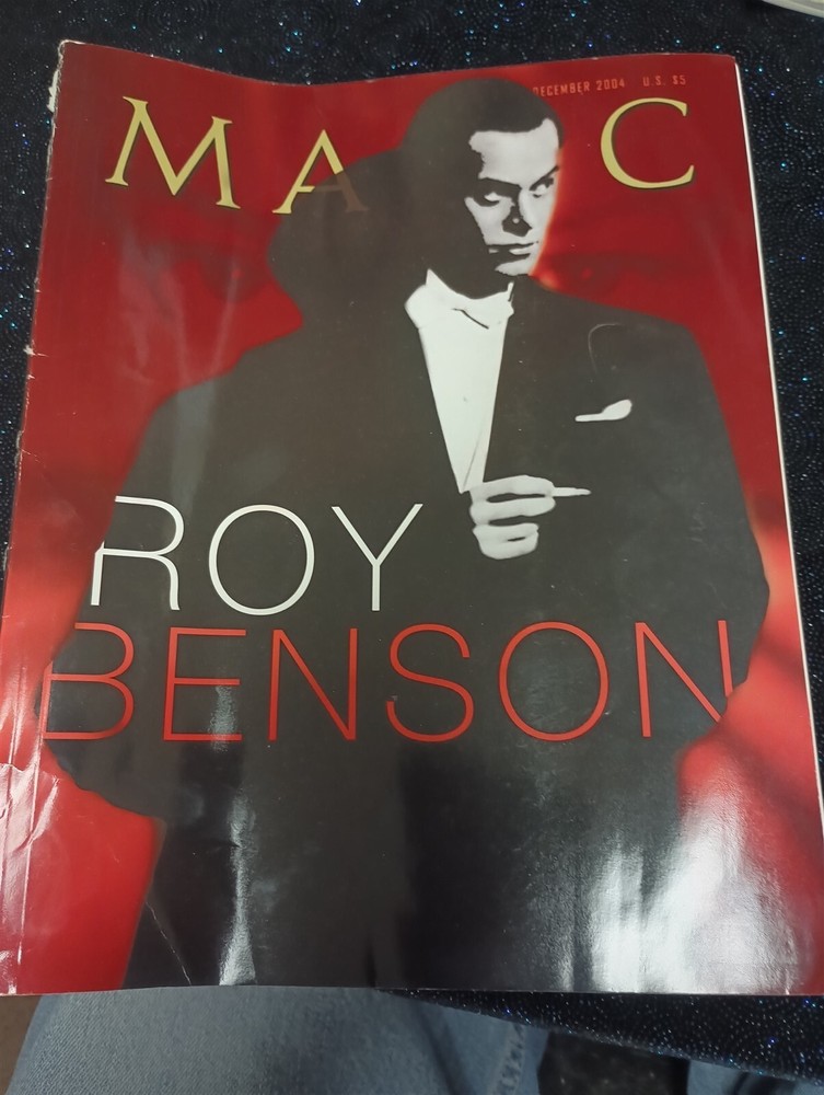 Roy Benson Magic Magazine Issue December 2004