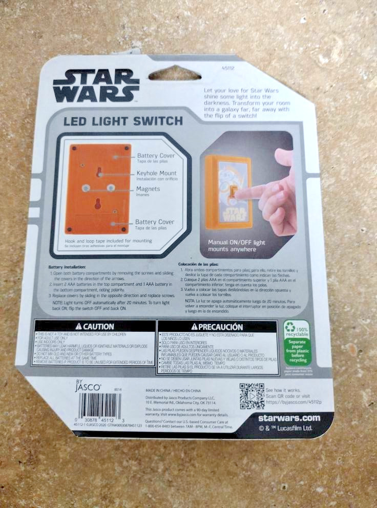 Star Wars Switch LED Night Light, Manual On / Off Switch New