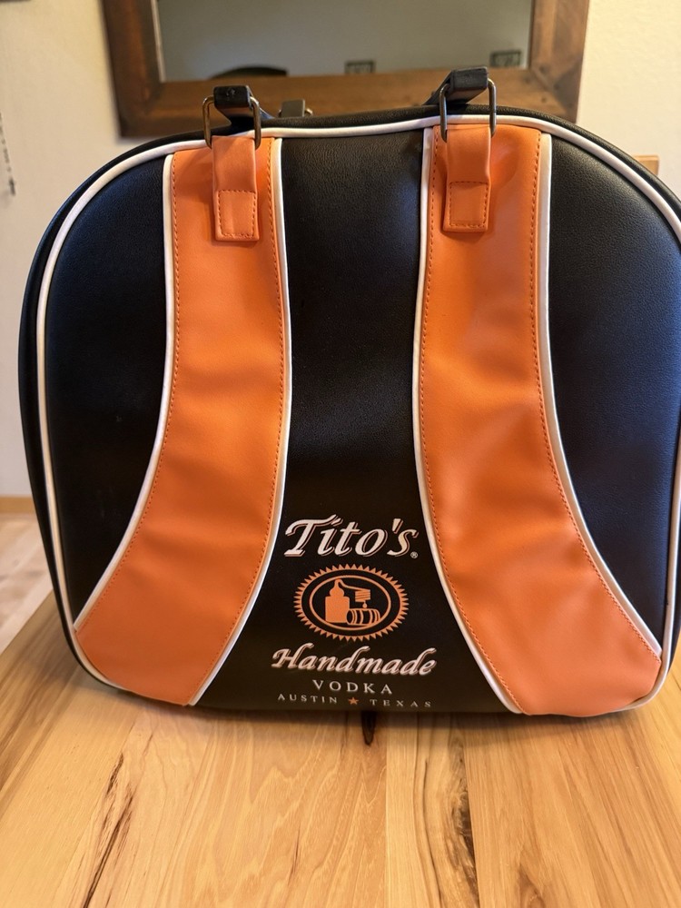 Tito‘S  Bowling Bag Handmade Vodka Austin Texas