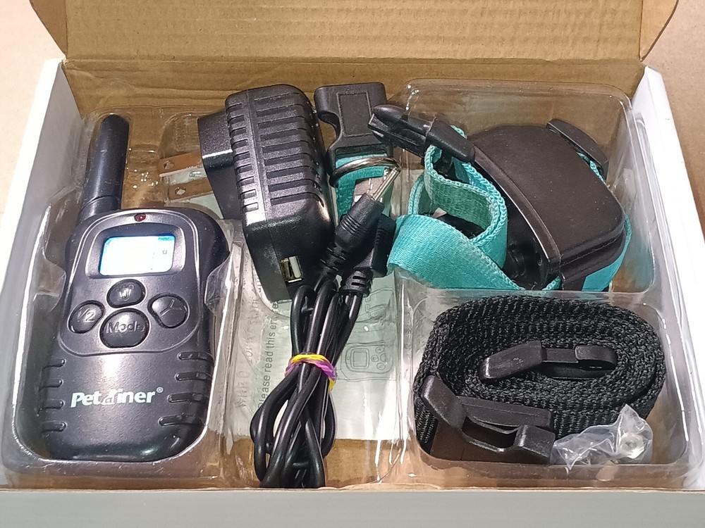 Petaliner Rechargeable & Rainproof Training Collar Expandable LCD Display