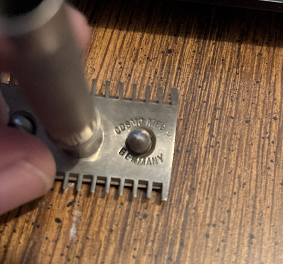 Vintage Cosmo safety razor