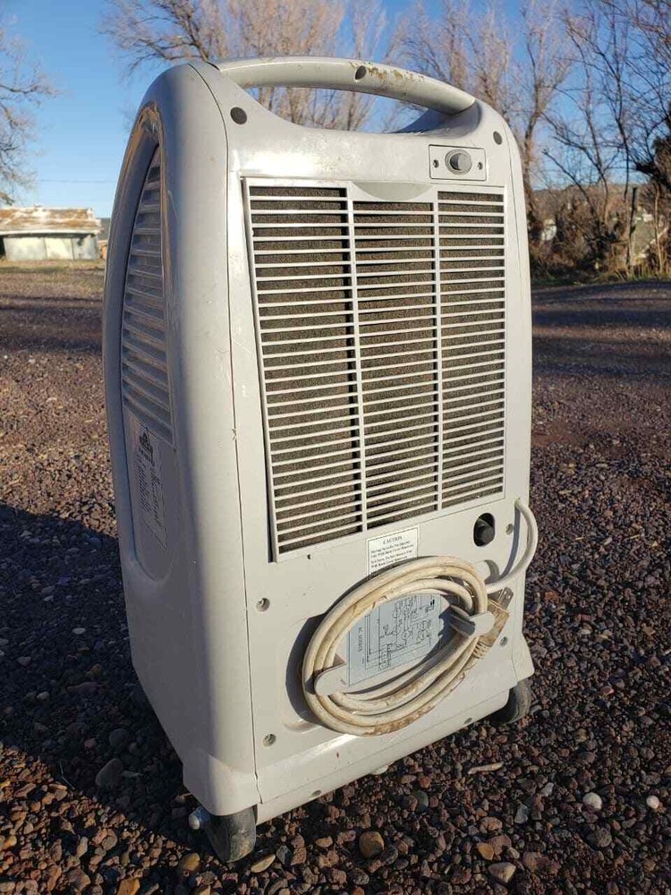 Hydrofarm Model ACDH20A Dehumidifier