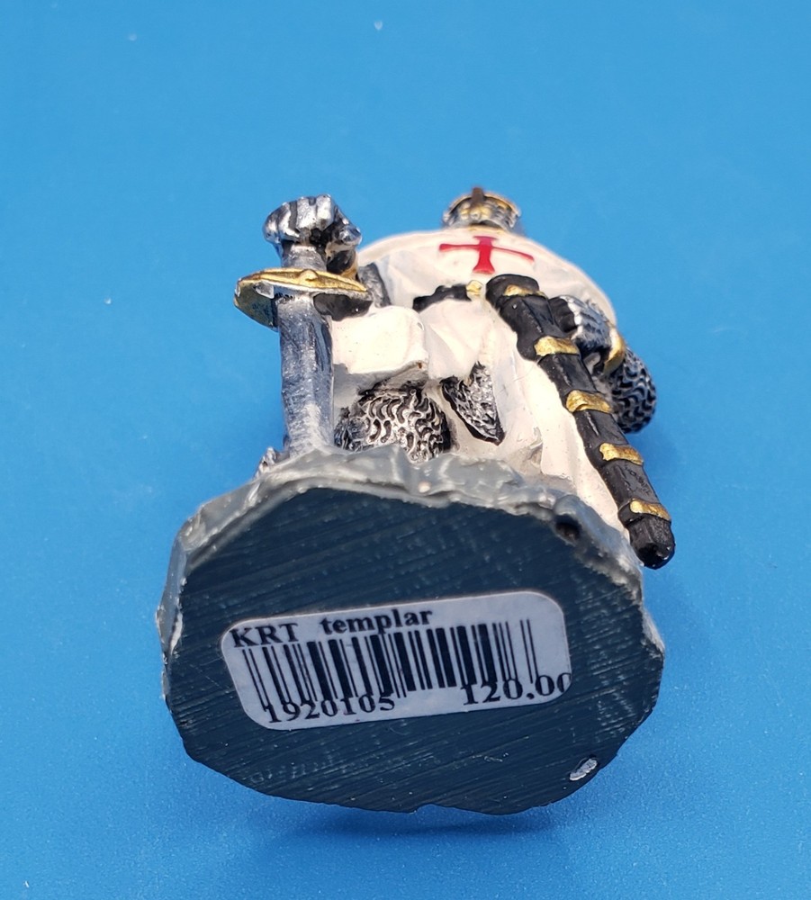Knight Templar Crusader Figure 3" EUC