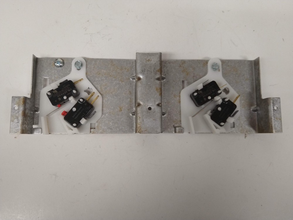 Maytag Interlock Switch 04021412