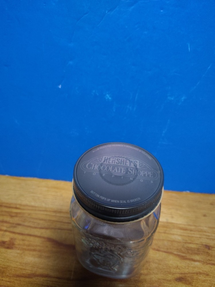 Hershey’s Chocolate Shoppe Glass Storage Jar With Lid EUC
