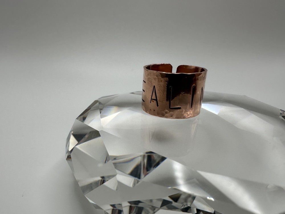 Hand Made Hammered HEALING Copper Flower Ring Size 6.75