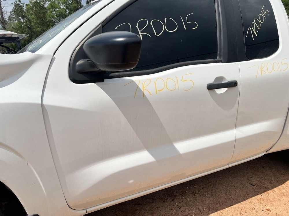 FRONTIER 2022 Keys/Latches/Locks 104835530