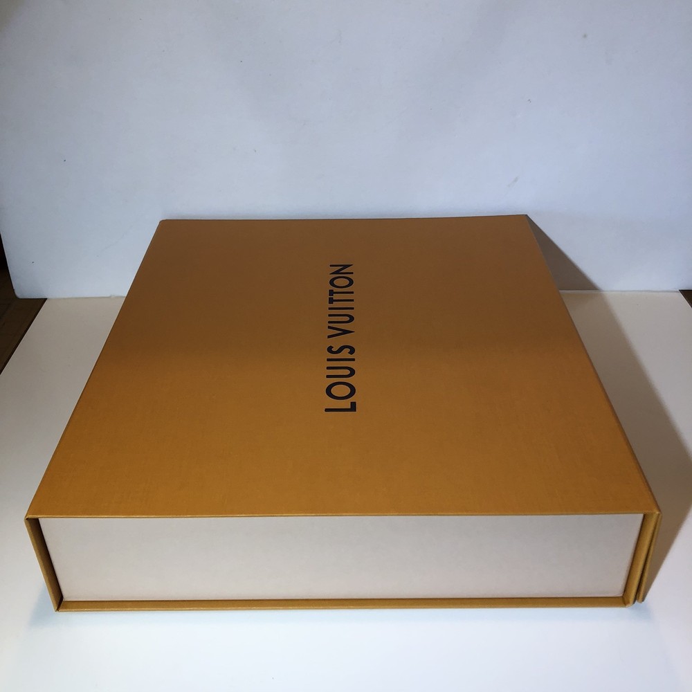 Authentic LOUIS VUITTON Empty Gift Storage Gift Box 14.75 x13.75 X 3.25